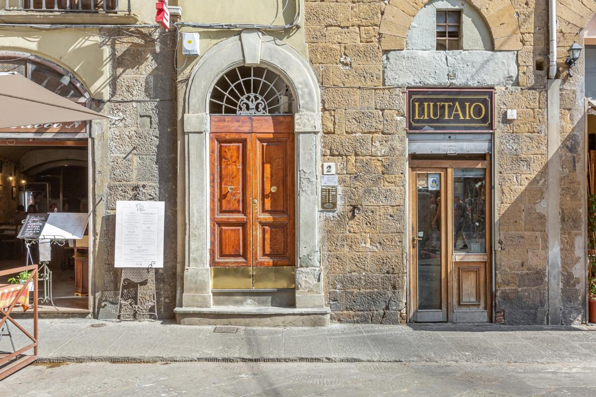 The Lions' Apartment In The Historic Centre X8 Флоренция Экстерьер фото